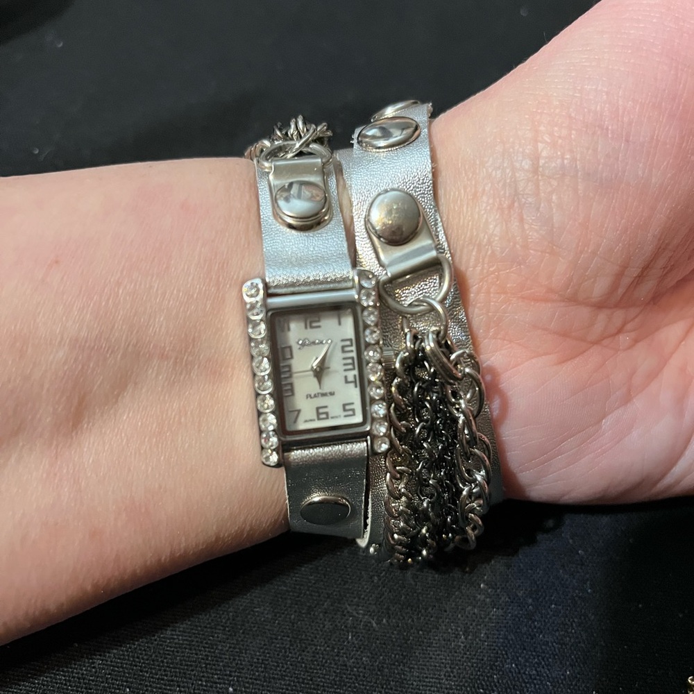 Geneva Platinum Ladies wrap wristwatch bling modern high fashion